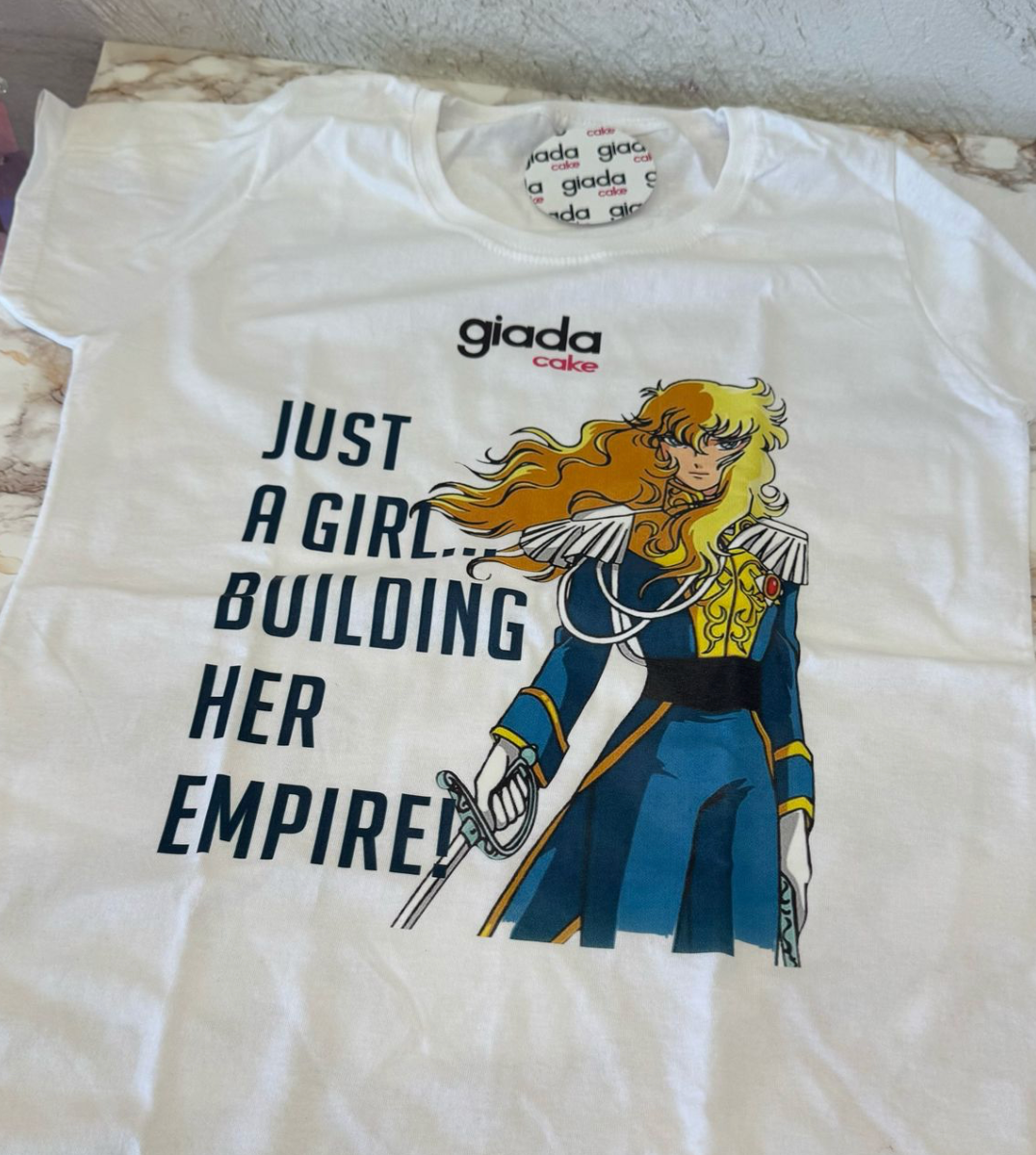 T-shirt “Just a Girl Building Her Empire!” – Edizione Giada x Art Pop